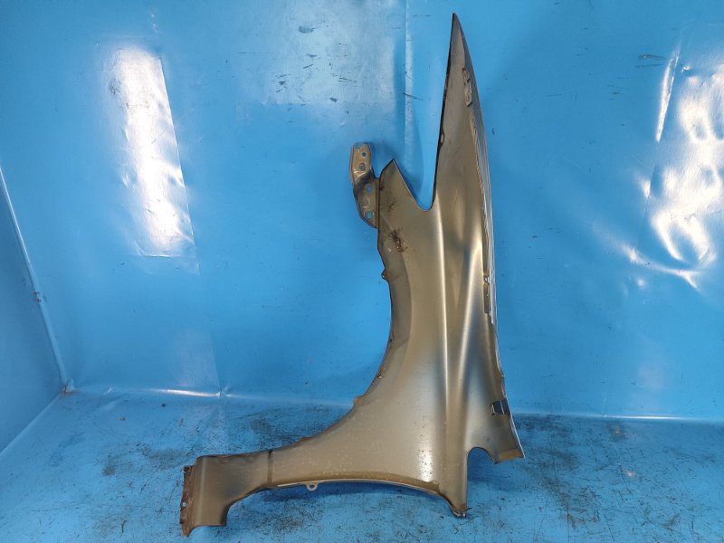 Крыло переднее правое CIVIC 4D 06-11