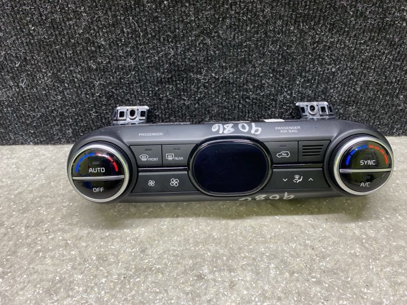 Блок управления печкой KIA SOUL SK3 19- 2021 G4FJ 1.6 97250-K0350WK Б/У