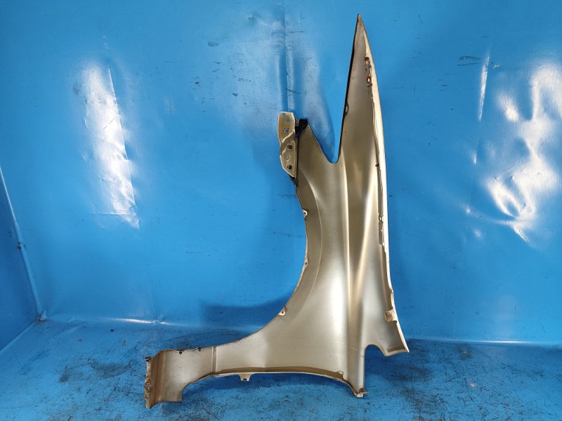 Крыло переднее правое CIVIC 4D 06-11