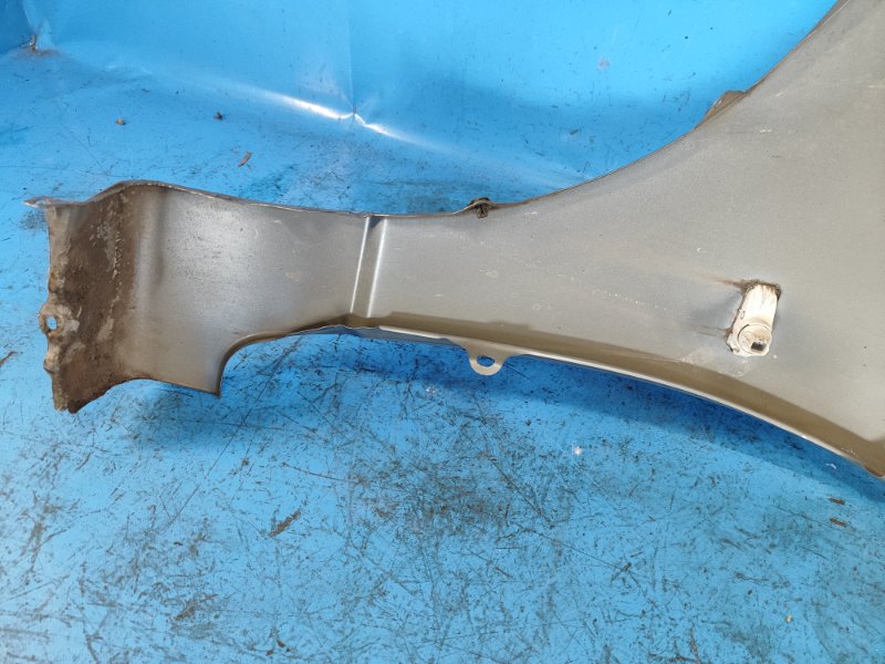 Крыло переднее правое CIVIC 4D 06-11