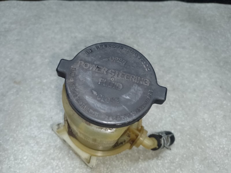 Бачок ГУР SIENNA 03-10