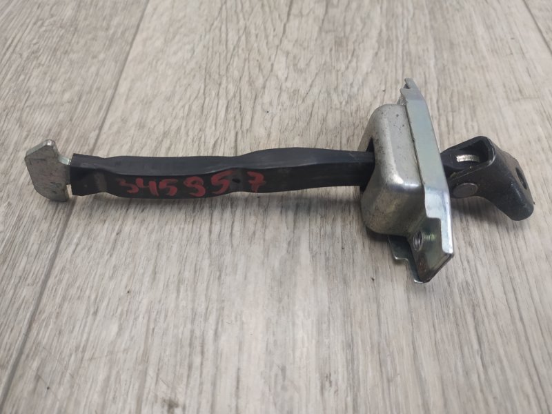 Ограничитель двери задний RAV4 13-19 Ограничитель двери задний RAV4 13-19