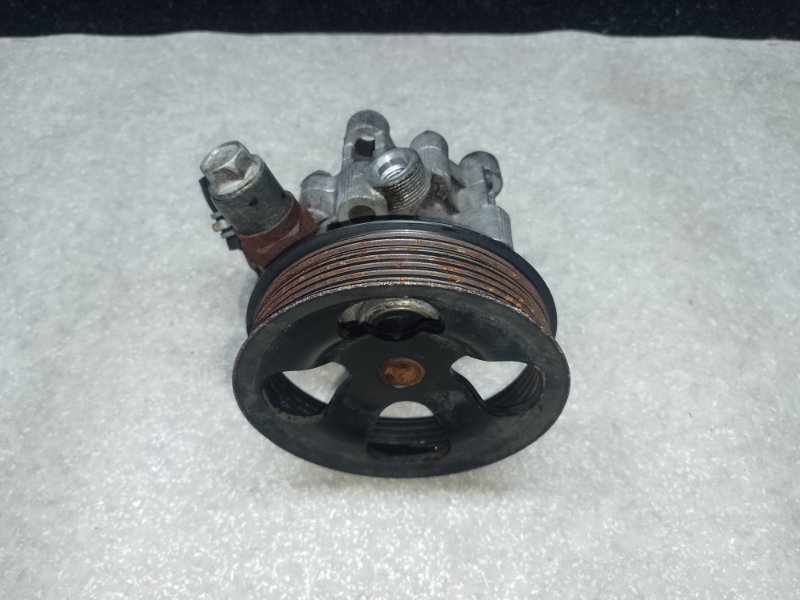 Насос ГУР TOYOTA SIENNA 03-10 44310-08020 Б/У