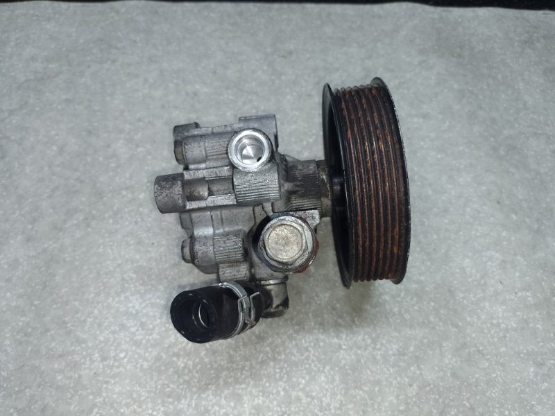 Насос ГУР SIENNA 03-10