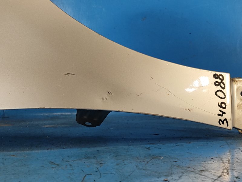 Крыло переднее правое PRIUS - 30 09-17