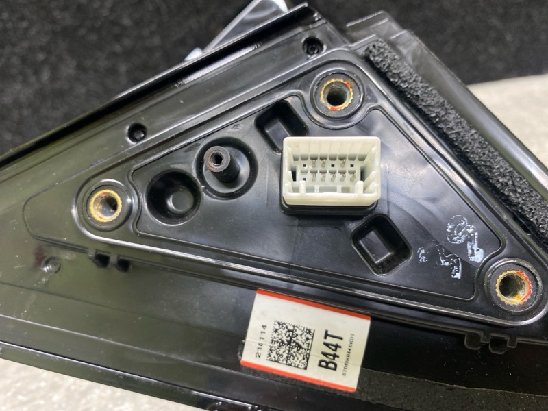 Зеркало правое SOUL SK3 19- 2021 G4FJ 1.6 Зеркало правое SOUL SK3 19- 2021 G4FJ 1.6