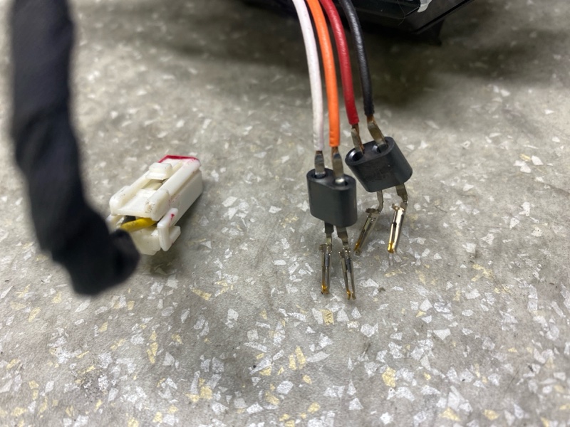 Шлейф Airbag SOUL SK3 19- 2021 G4FJ 1.6 Шлейф Airbag SOUL SK3 19- 2021 G4FJ 1.6