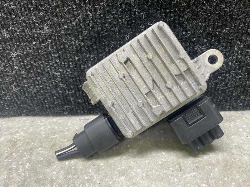 Блок управления вентилятором радиатора SOUL SK3 19- 2021 G4FJ 1.6