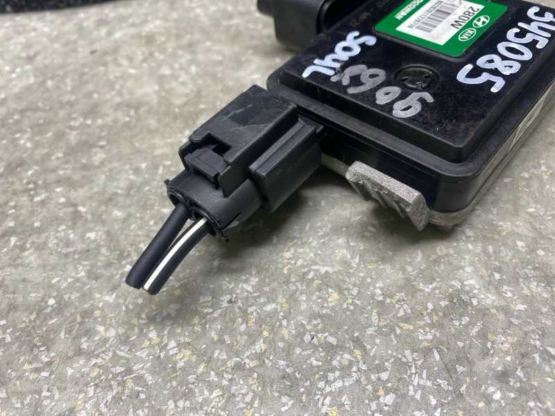 Блок управления вентилятором радиатора KIA SOUL SK3 19- G4FJ 1.6