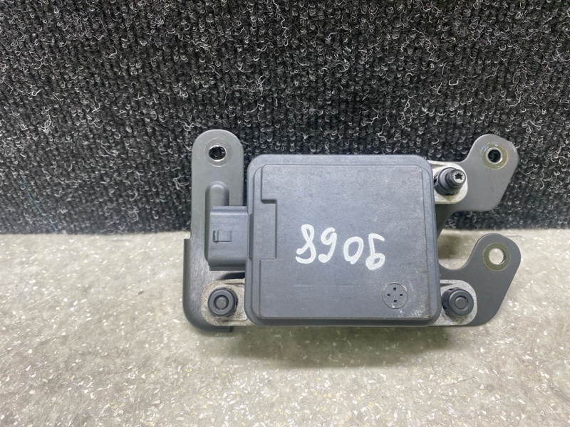 Датчик радарный KIA SOUL SK3 19- 2021 G4FJ 1.6 99110-K0100 Б/У