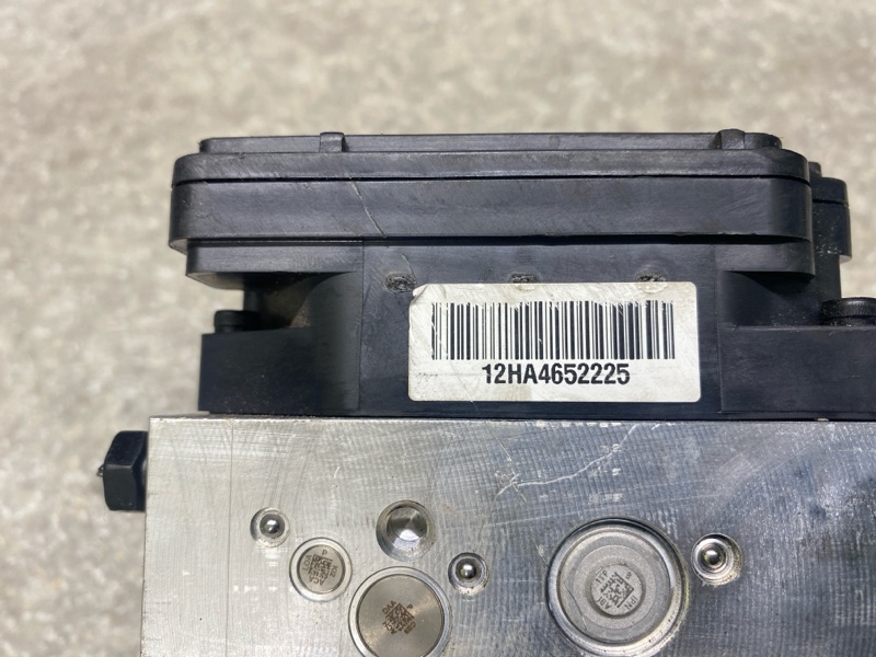 Блок ABS SOUL SK3 19- 2021 G4FJ 1.6 Блок ABS SOUL SK3 19- 2021 G4FJ 1.6