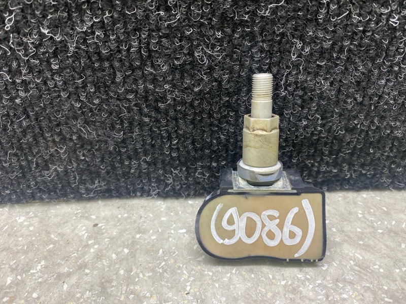 Датчик давления в шинах KIA SOUL SK3 19- 2021 G4FJ 1.6 52933-D4100 Б/У