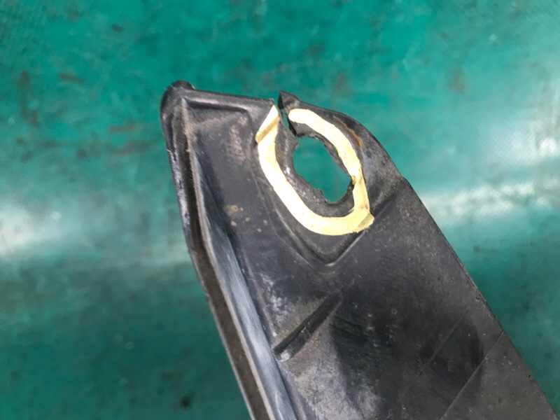 Брызговик передний правый X-TRAIL/ROGUE T32 13-20