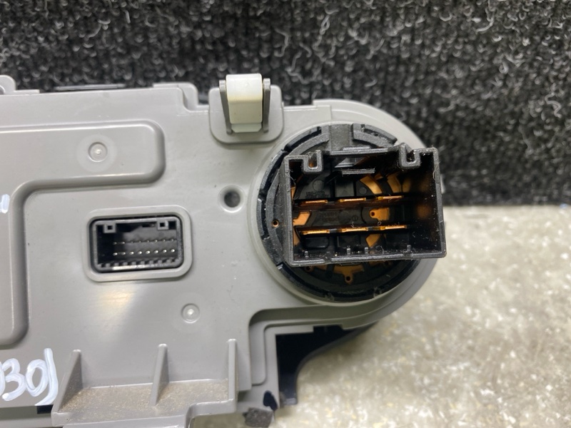 Блок управления печкой SORENTO UM 14- 2015 2.4 G4KJ