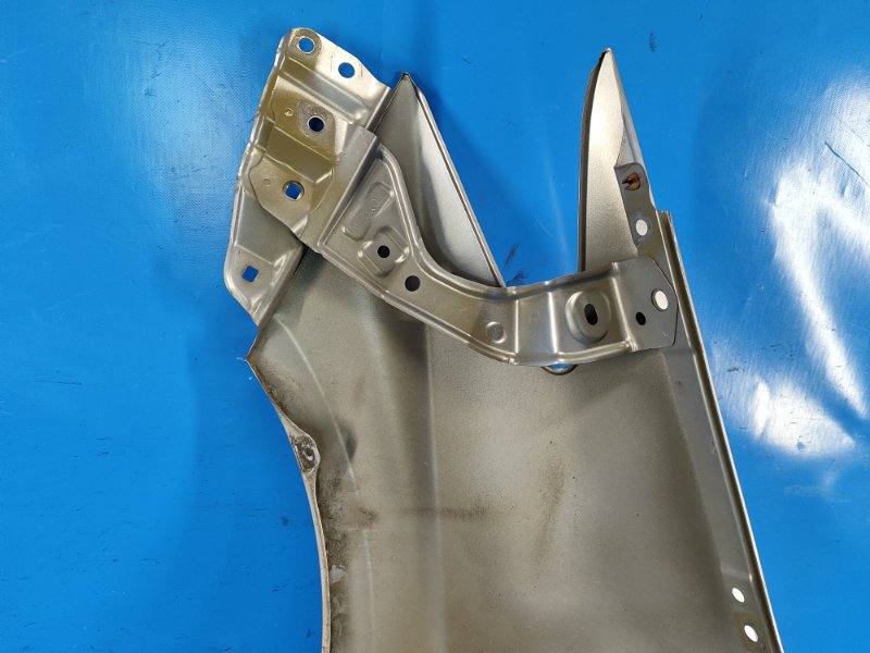 Крыло переднее правое PRIUS - 30 09-17 Крыло переднее правое PRIUS - 30 09-17