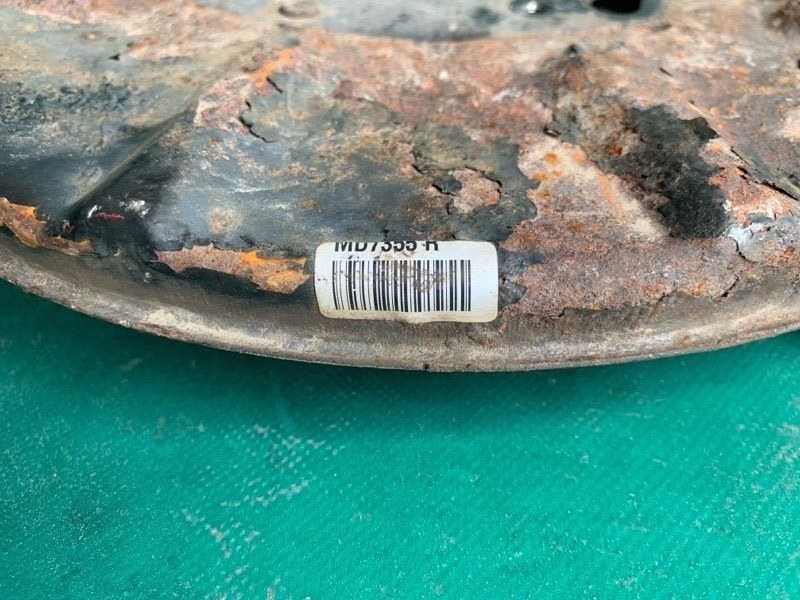 Тормозной механизм правый ACURA MDX (YD2) 06-13 3.7 J37A1