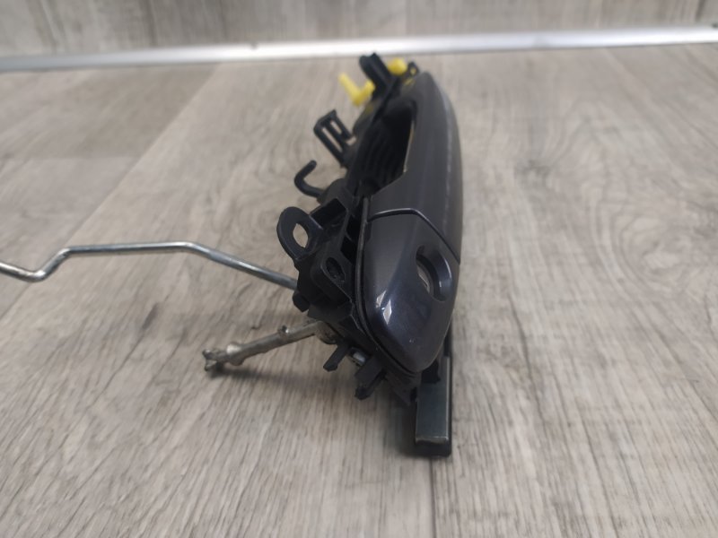 Ручка двери наружная передняя левая PRIUS - 30 09-17 Ручка двери наружная передняя левая PRIUS - 30 09-17