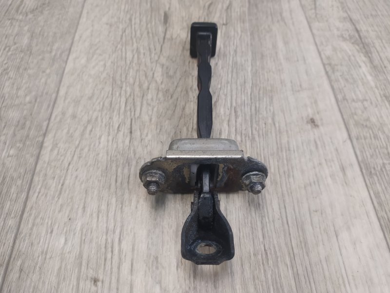 Ограничитель двери задний левый SUBARU LEGACY BN 14-18 2.5 FB25B