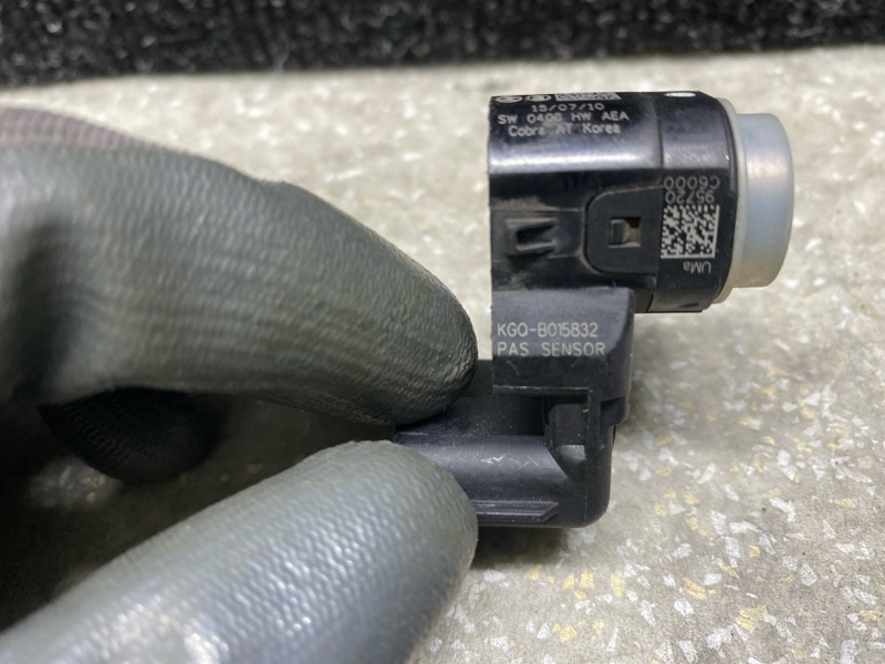 Датчик парктроника задний KIA SORENTO UM 14- 2.4 G4KJ