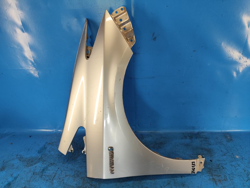 Запчасть крыло переднее правое TOYOTA PRIUS - 30 09-17 53801-47050 Б/У Крыло переднее правое TOYOTA PRIUS - 30 09-17 53801-47050 Б/У