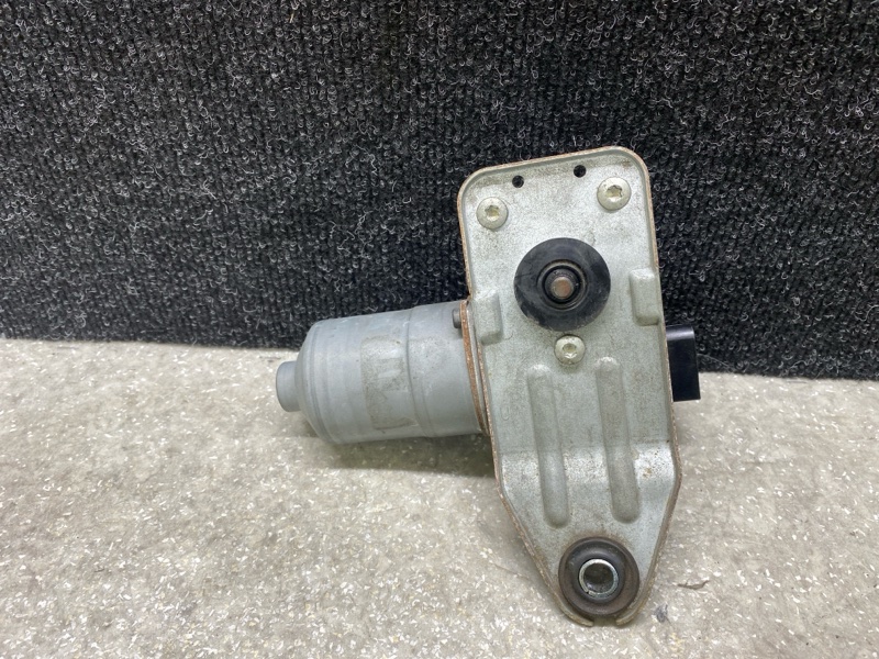 Моторчик стеклоочистителя передний SORENTO UM 14- 2015 2.4 G4KJ Моторчик стеклоочистителя передний SORENTO UM 14- 2015 2.4 G4KJ