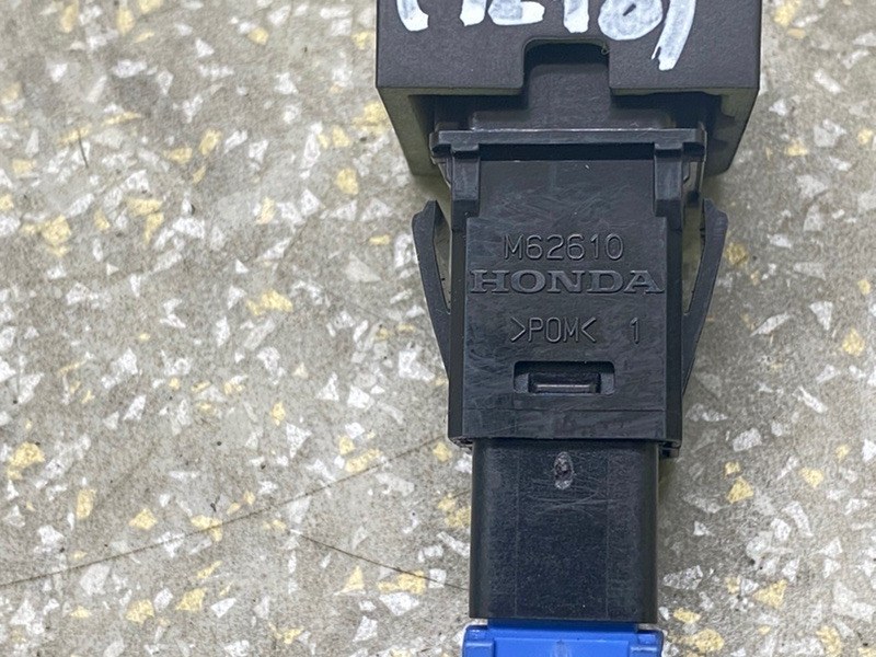 Кнопка HONDA CIVIC FC/FK 15- 2.0L 4