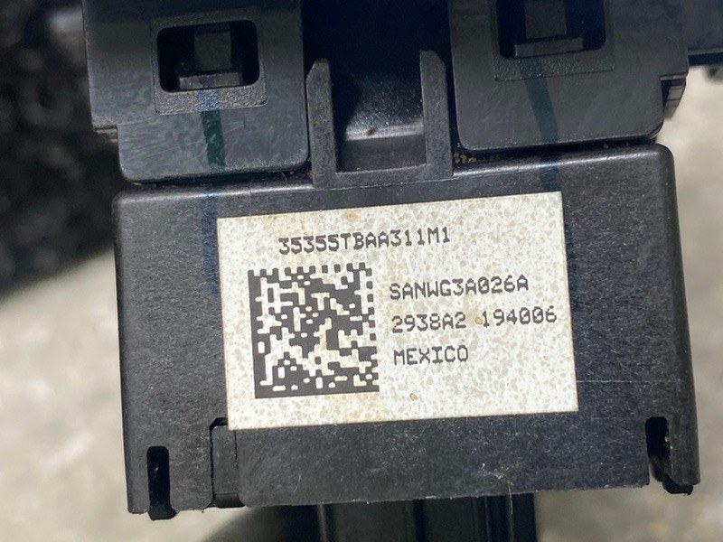 Кнопка стояночного тормоза CIVIC FC/FK 15- 2019 2.0L 4