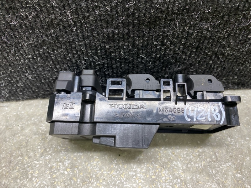 Блок управления стеклоподъемниками CIVIC FC/FK 15- 2019 2.0L 4