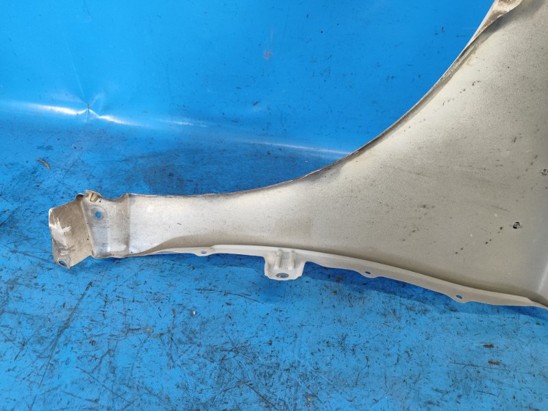 Крыло переднее правое PRIUS - 30 09-17