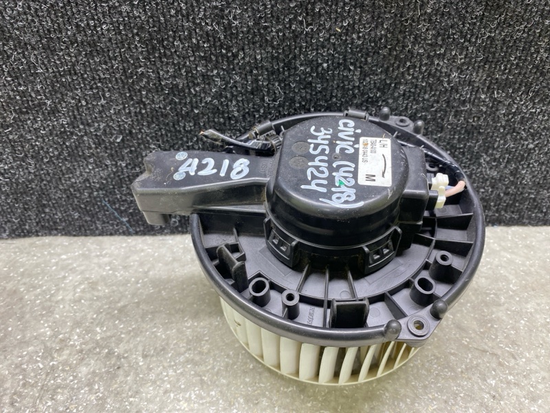 Моторчик печки CIVIC FC/FK 15- 2019 2.0L 4