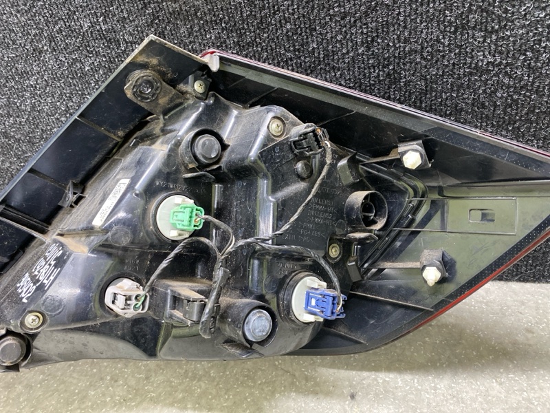 Фонарь наружный левый CIVIC FC/FK 15- 2019 2.0L 4