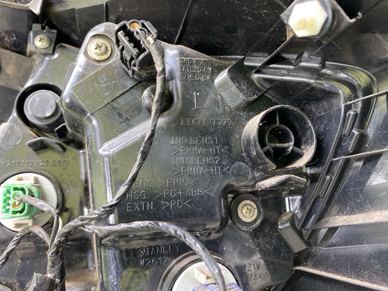 Фонарь наружный левый CIVIC FC/FK 15- 2019 2.0L 4