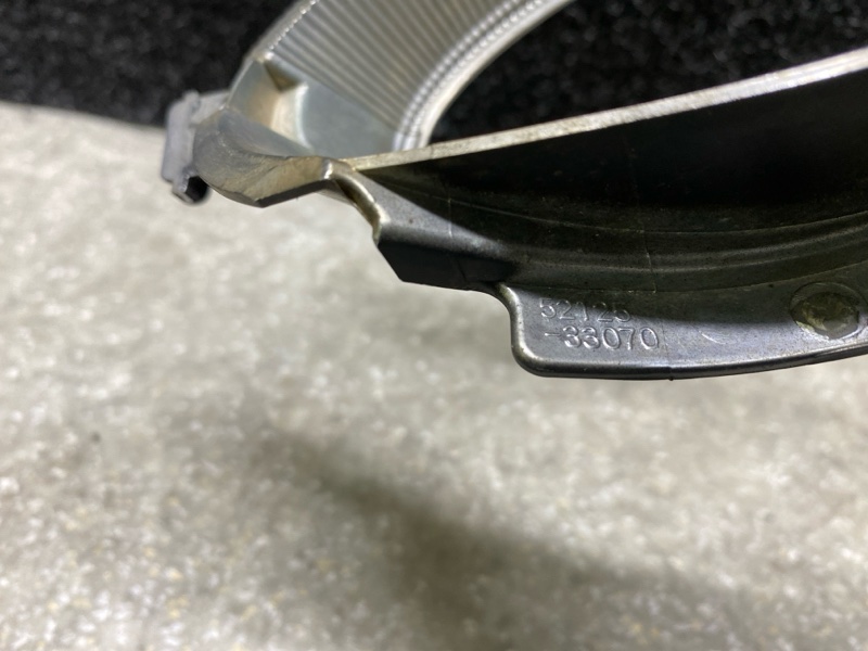 Накладка противотуманной фары правая ES350 06-12 2007 3.5 2GR-FE