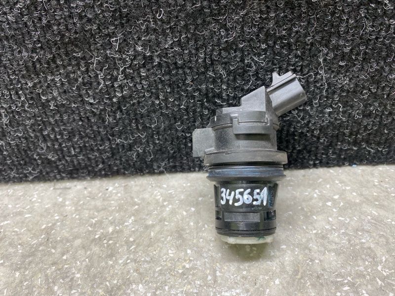 Запчасть насос омывателя стекла LEXUS ES350 06-12 2007 3.5 2GR-FE 85330-60190 Б/У Насос омывателя стекла LEXUS ES350 06-12 2007 3.5 2GR-FE 85330-60190 Б/У