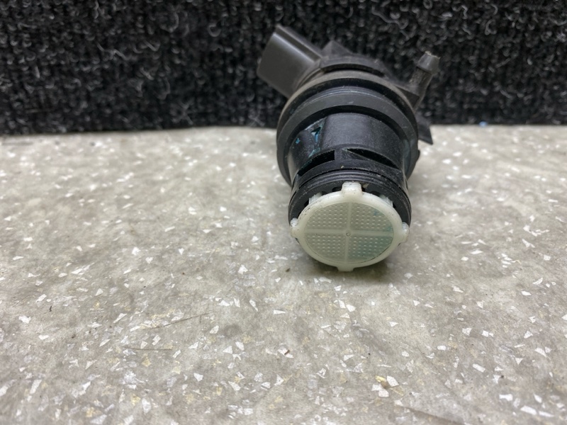 Насос омывателя стекла LEXUS ES350 06-12 3.5 2GR-FE Насос омывателя стекла LEXUS ES350 06-12 3.5 2GR-FE