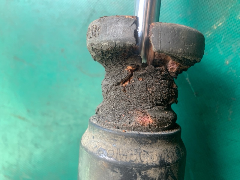 Амортизатор задний FORD FUSION 14- C15HDTX