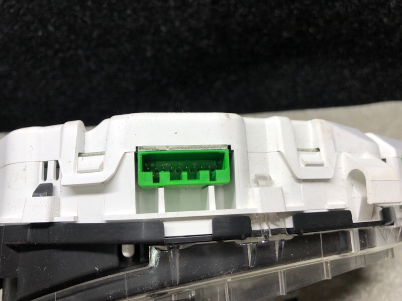 Панель приборов FORESTER SG 02-07 2005 2.5 EJ253