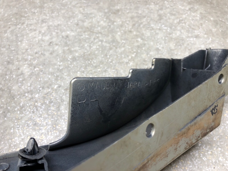 Накладка крыла передняя правая FORESTER SG 02-07 2005 2.5 EJ253