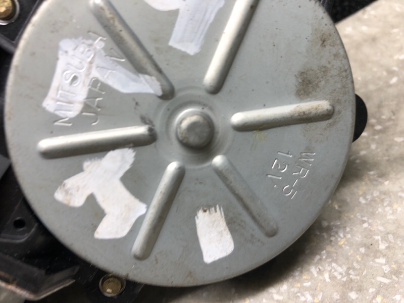 Моторчик стеклоподъемника задний левый FORESTER SG 02-07 2005 2.5 EJ253