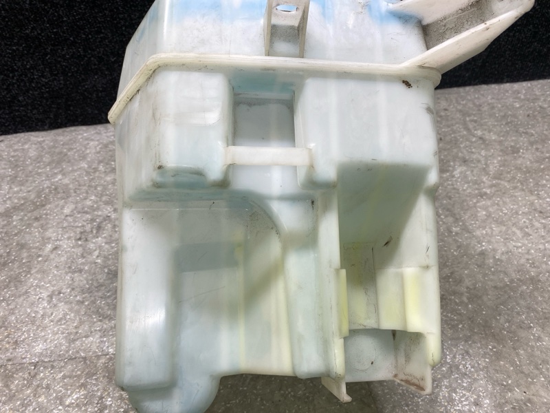 Бачок омывателя LEXUS ES350 06-12 3.5 2GR-FE