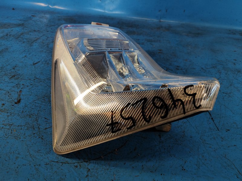 Фонарь наружный правый PRIUS - 30 09-17