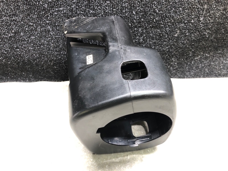 Кожух рулевой колонки SUBARU FORESTER SG 02-07 2.5 EJ253