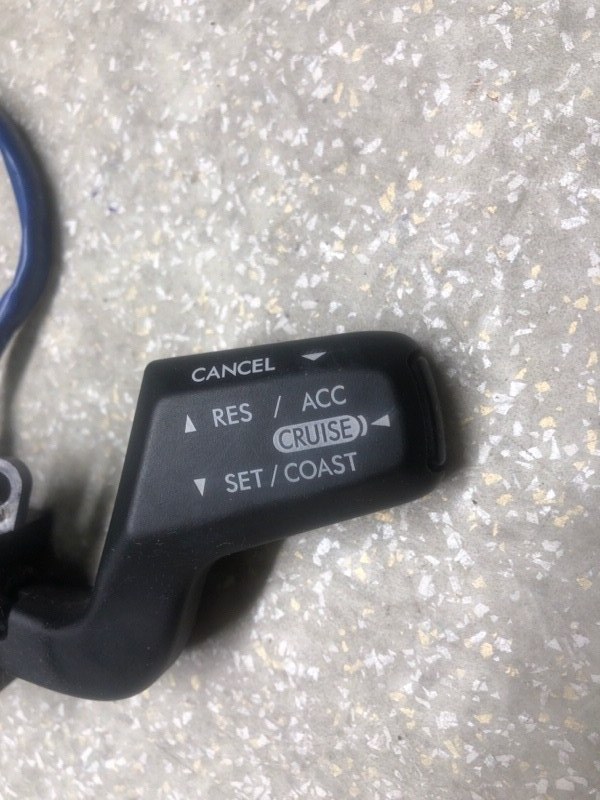 Переключатель круиз-контроля FORESTER SG 02-07 2005 2.5 EJ253