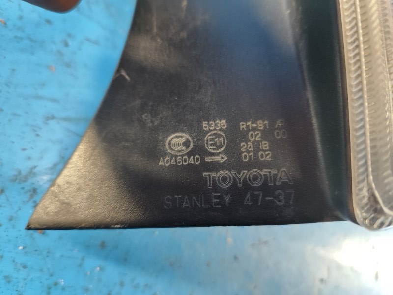 Фонарь наружный правый PRIUS - 30 09-17