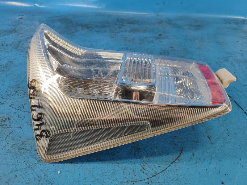 Фонарь наружный левый TOYOTA PRIUS - 30 09-17