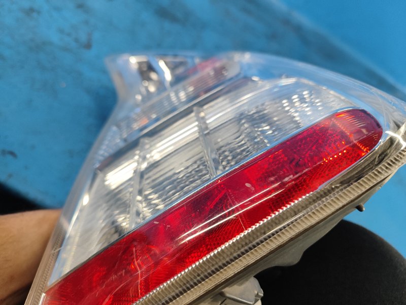 Фонарь наружный правый PRIUS - 30 09-17