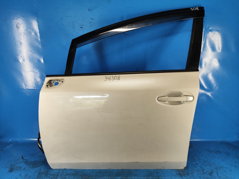 Запчасть дверь передняя левая TOYOTA PRIUS PLUS 11-14 67002-47091 Б/У Дверь передняя левая TOYOTA PRIUS PLUS 11-14 67002-47091 Б/У