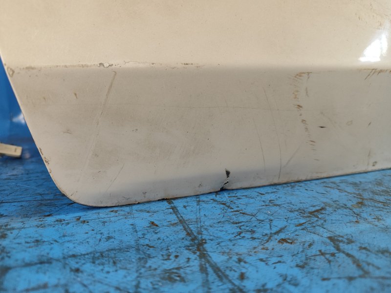 Дверь передняя левая PRIUS PLUS 11-14 Дверь передняя левая PRIUS PLUS 11-14