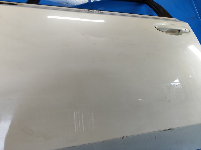 Дверь передняя левая PRIUS PLUS 11-14 Дверь передняя левая PRIUS PLUS 11-14