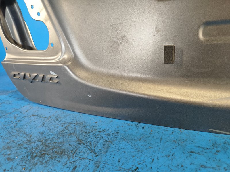 Крышка багажника CIVIC 4D 06-11